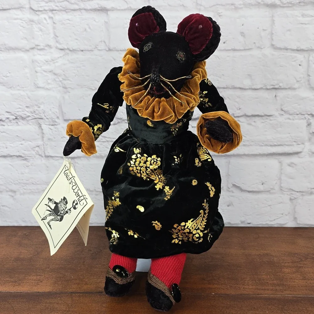 Louisa the Mouse Artist Doll by Diane Jordens Vancouver BC 18